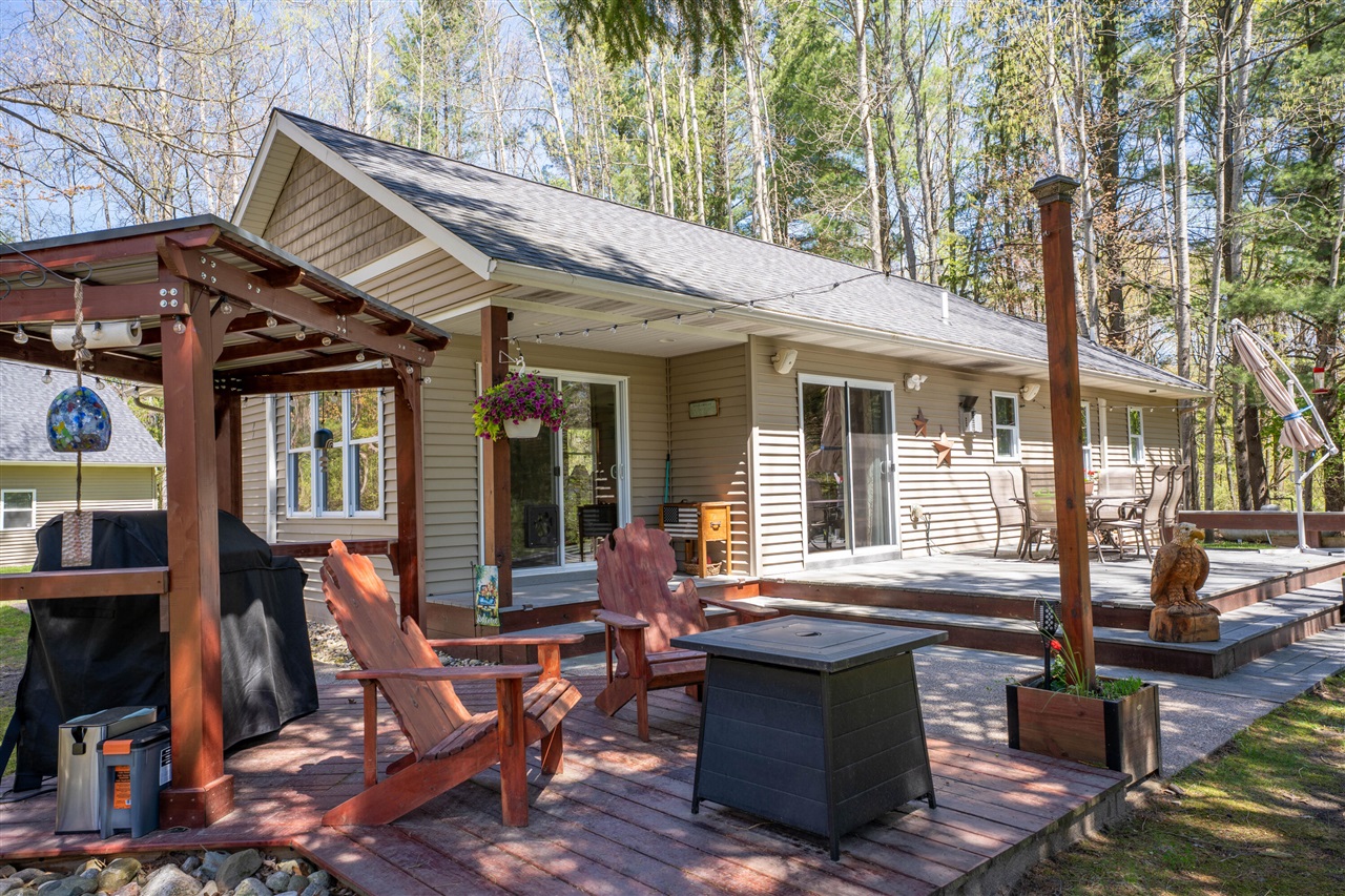 5936 South Rapids Road Branch, MI 49402 - Photo 4 of 46