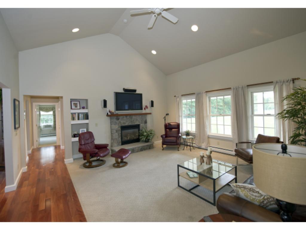54 Union Road Stratham, NH 03885 - Photo 8 of 23