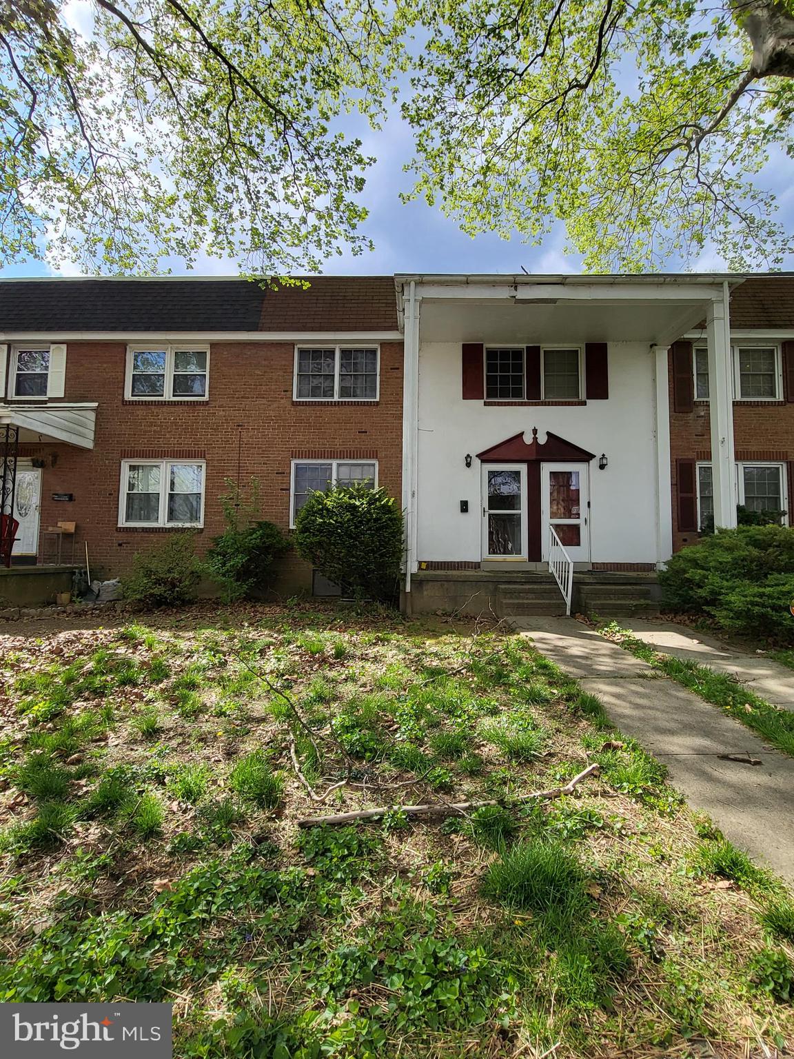 208 Sycamore Road Reading, PA 19611 - Photo 2 of 21
