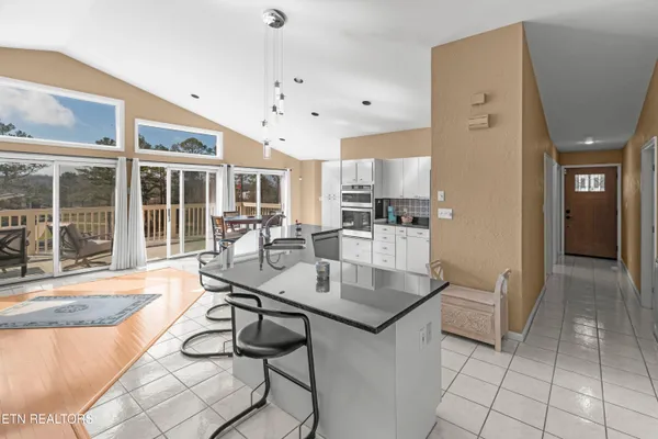 $839,900 | 2020 Ranch Road, Dandridge, TN 37725