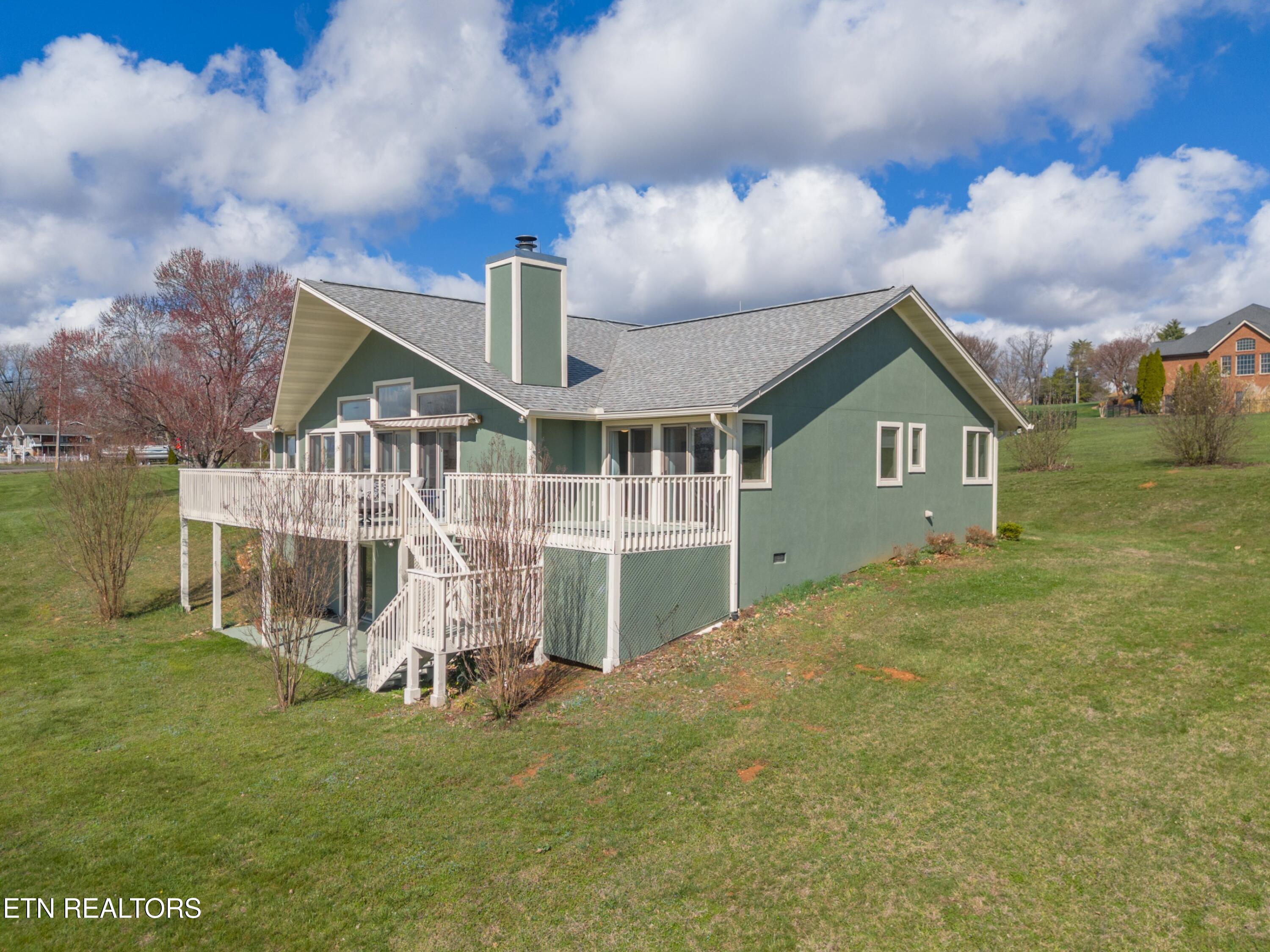 2020 Ranch Road Dandridge, TN 37725 - Photo 2 of 59 054-2020RanchRoad-Dandridge-TN-37725-SMA