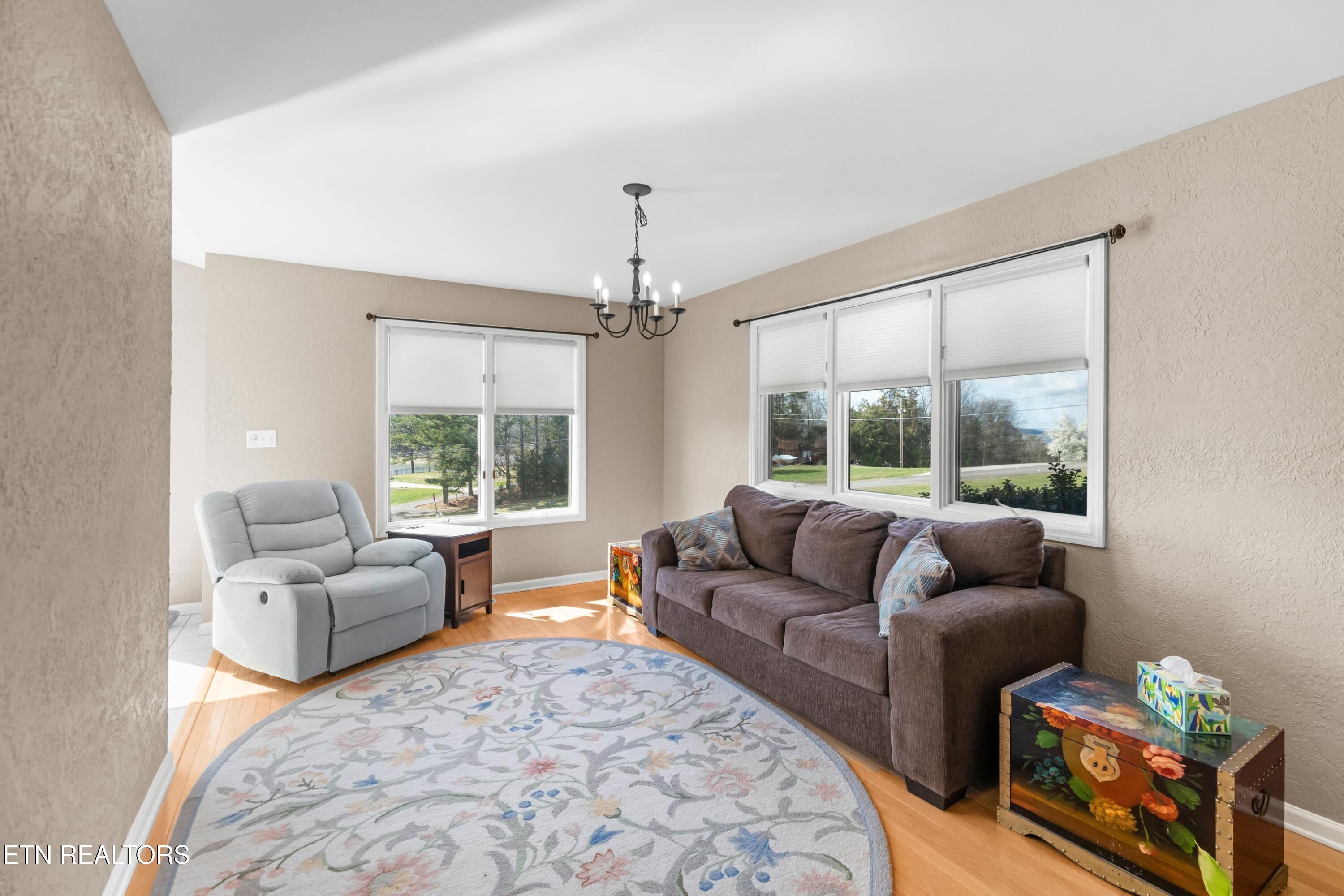 2020 Ranch Road Dandridge, TN 37725 - Photo 28 of 59 028-2020RanchRoad-Dandridge-TN-37725-SMA