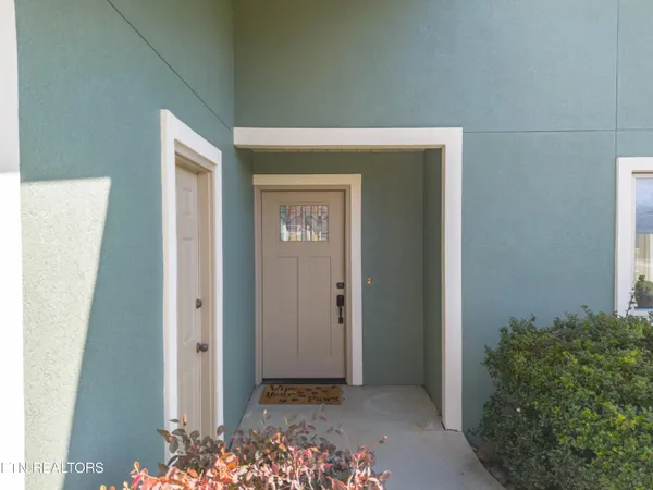 $839,900 | 2020 Ranch Road, Dandridge, TN 37725