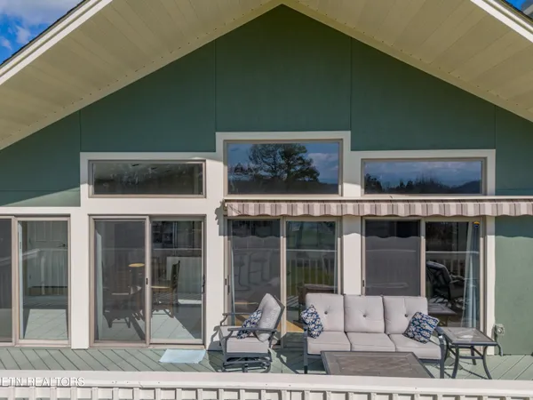 $839,900 | 2020 Ranch Road, Dandridge, TN 37725