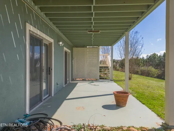 $839,900 | 2020 Ranch Road, Dandridge, TN 37725
