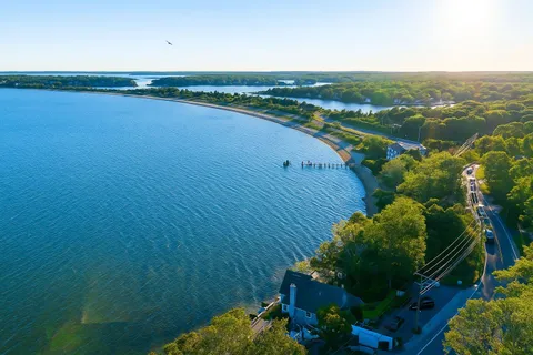 $4,995,000 | 3645 Noyack Road, Sag Harbor, NY 11963