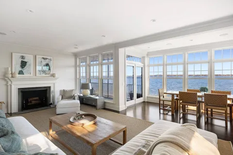 $4,995,000 | 3645 Noyack Road, Sag Harbor, NY 11963