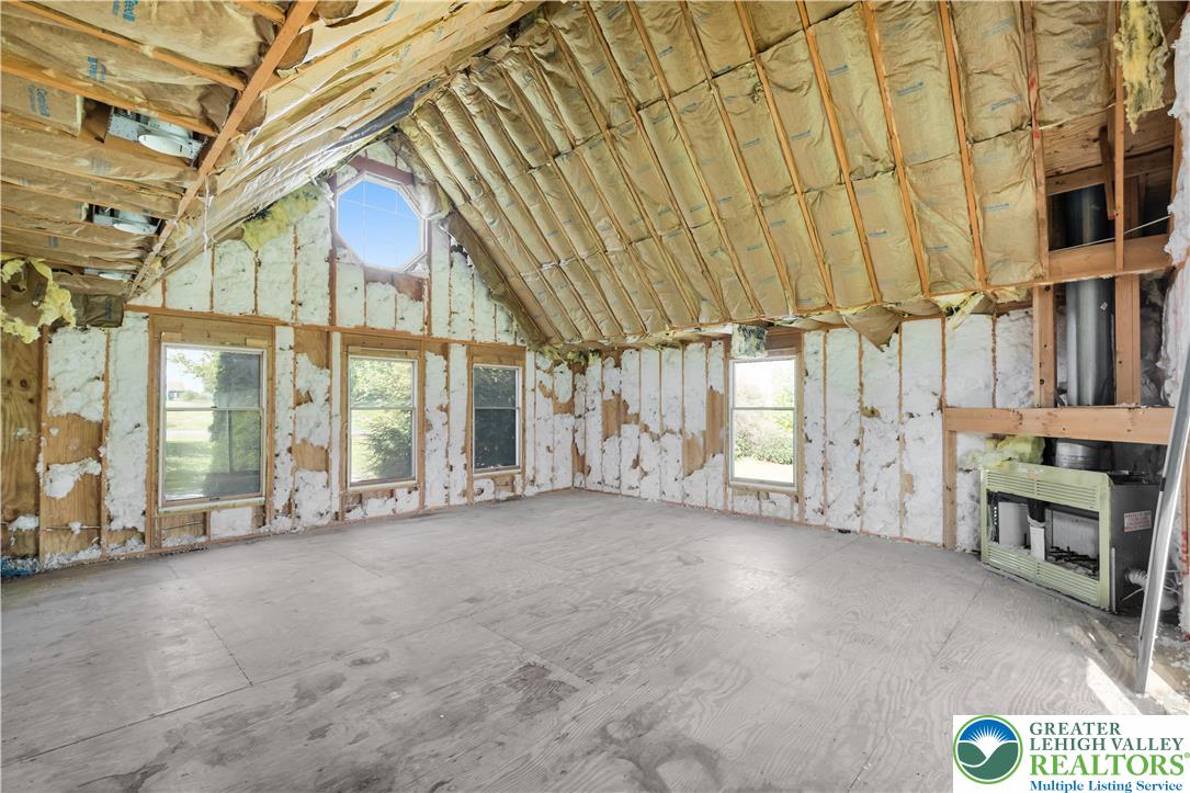 547 Roberts Road Nazareth, PA 18064 - Photo 38 of 56 Gallery Image 38