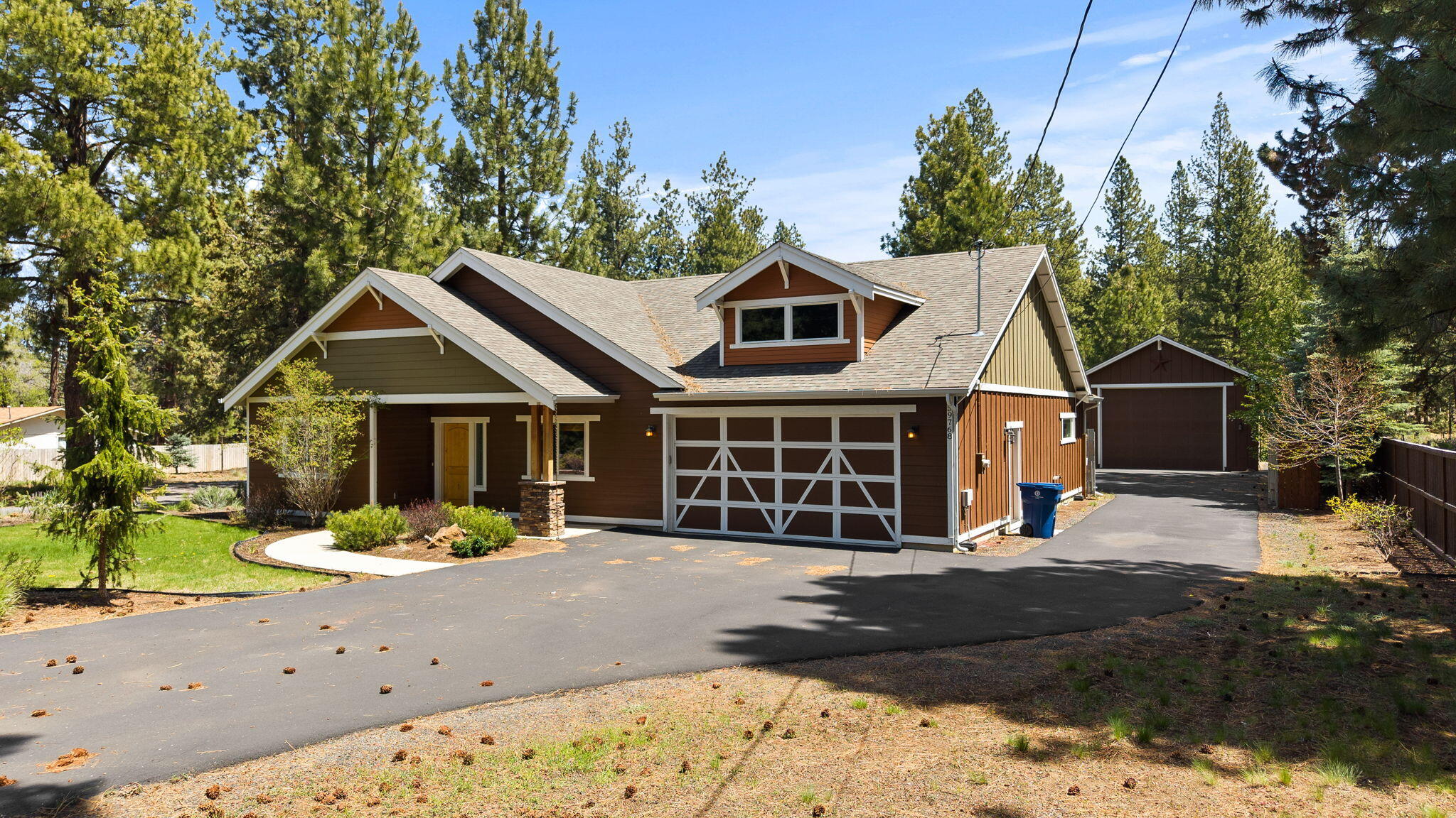 59768 Navajo Road Bend, OR 97702 - Photo 1 of 61 1