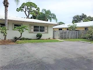 680 Hastings Street Boca Raton, FL 33487 - Photo 3 of 31 682 Hastings Parking Lot 201807311440413