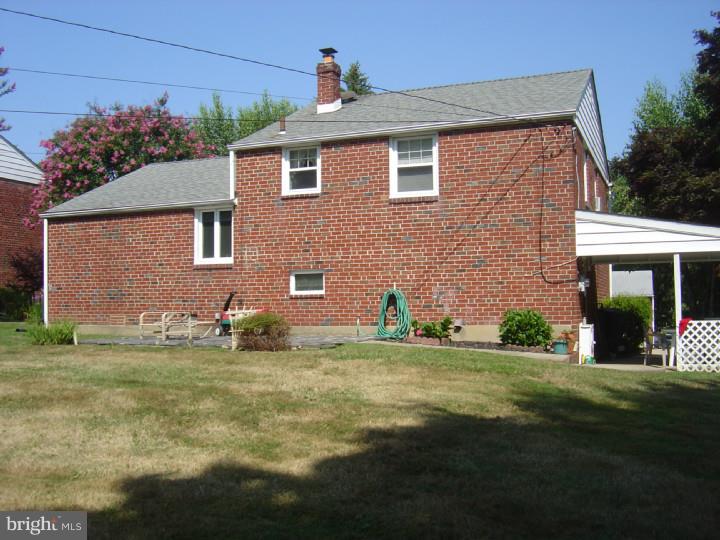 617 Cambridge Road Brookhaven, PA 19015 - Photo 18 of 18 Exterior Back