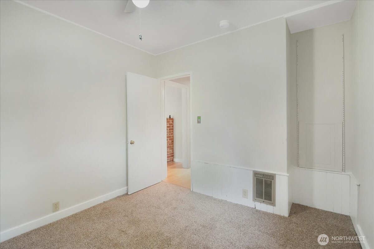 283 Sargent Road Winlock, WA 98596 - Photo 21 of 39 Gallery Image 21