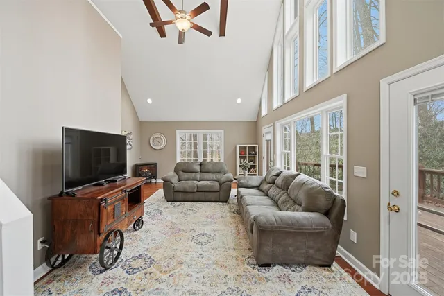 $415,000 | 85 Sarahs Spring, Newland, NC 28657