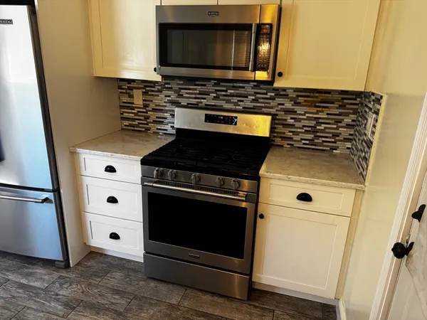 $3,600 | 13 Virginia Circle, Unit 13, Randolph, MA 02368