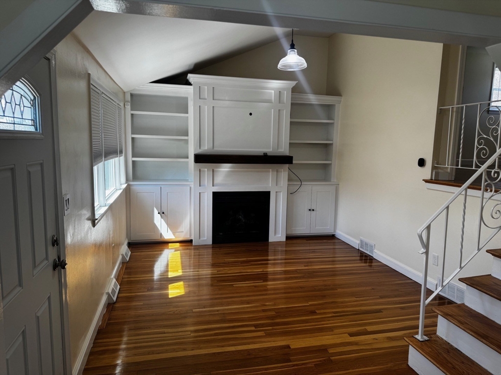 13 Virginia Circle, Unit 13 Randolph, MA 02368 - Photo 5 of 32