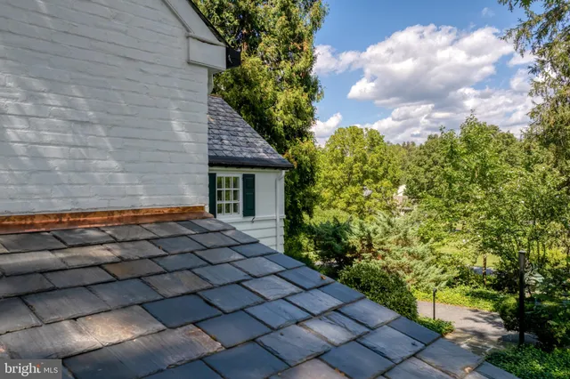 $925,000 | 2005 Millersville Pike, Lancaster, PA 17603