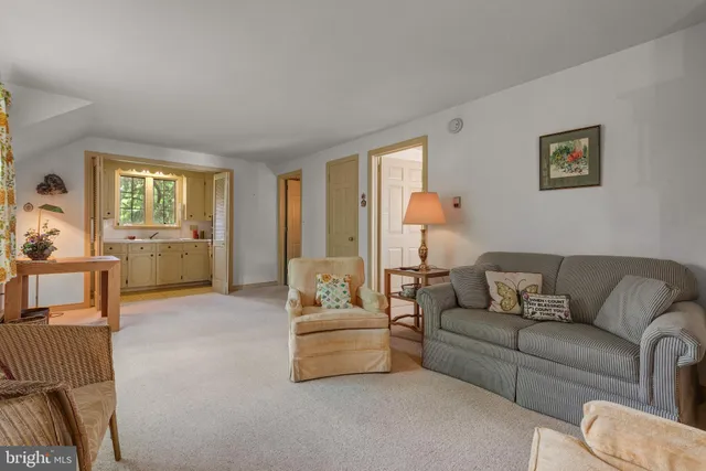 $925,000 | 2005 Millersville Pike, Lancaster, PA 17603