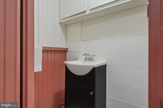 $925,000 | 2005 Millersville Pike, Lancaster, PA 17603