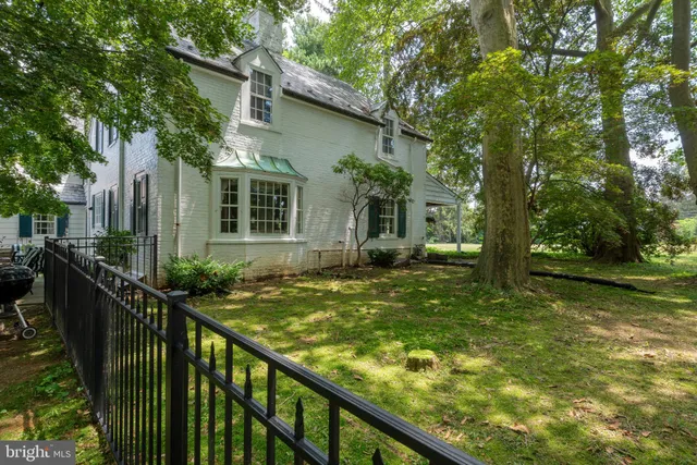 $925,000 | 2005 Millersville Pike, Lancaster, PA 17603