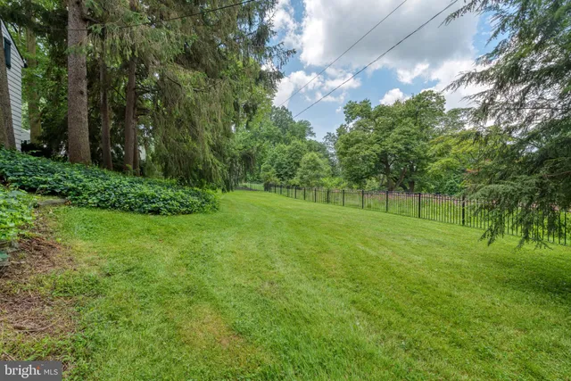 $925,000 | 2005 Millersville Pike, Lancaster, PA 17603