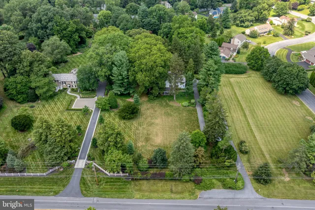 $925,000 | 2005 Millersville Pike, Lancaster, PA 17603