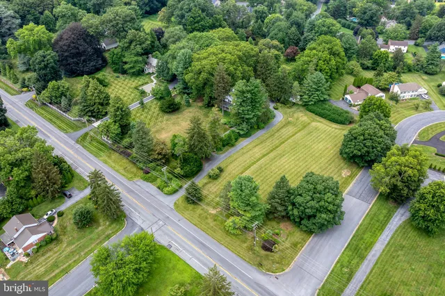 $925,000 | 2005 Millersville Pike, Lancaster, PA 17603