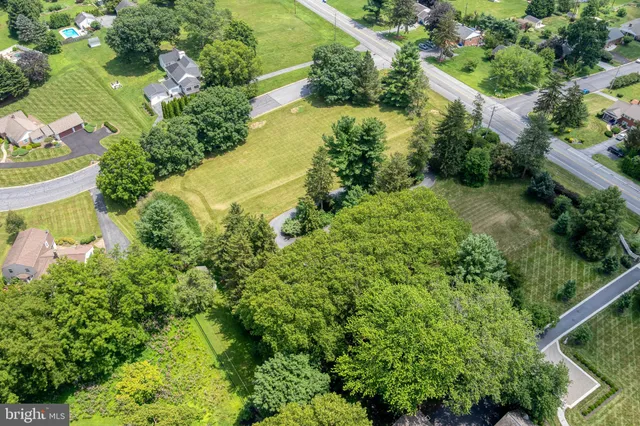 $925,000 | 2005 Millersville Pike, Lancaster, PA 17603