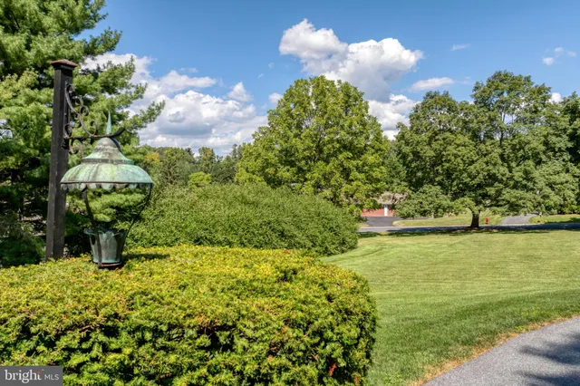 $925,000 | 2005 Millersville Pike, Lancaster, PA 17603