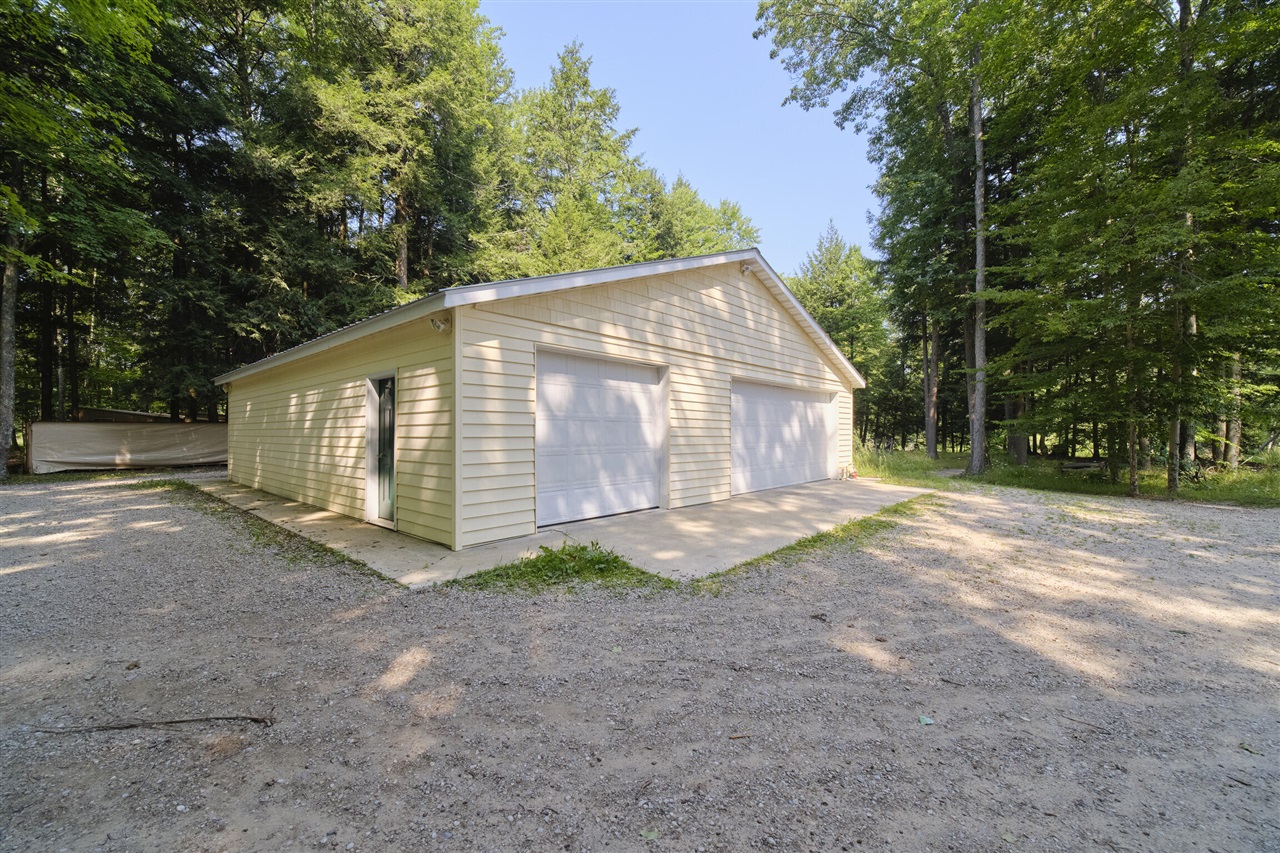 9670 South County Line Road Manistee, MI 49660 - Photo 72 of 97