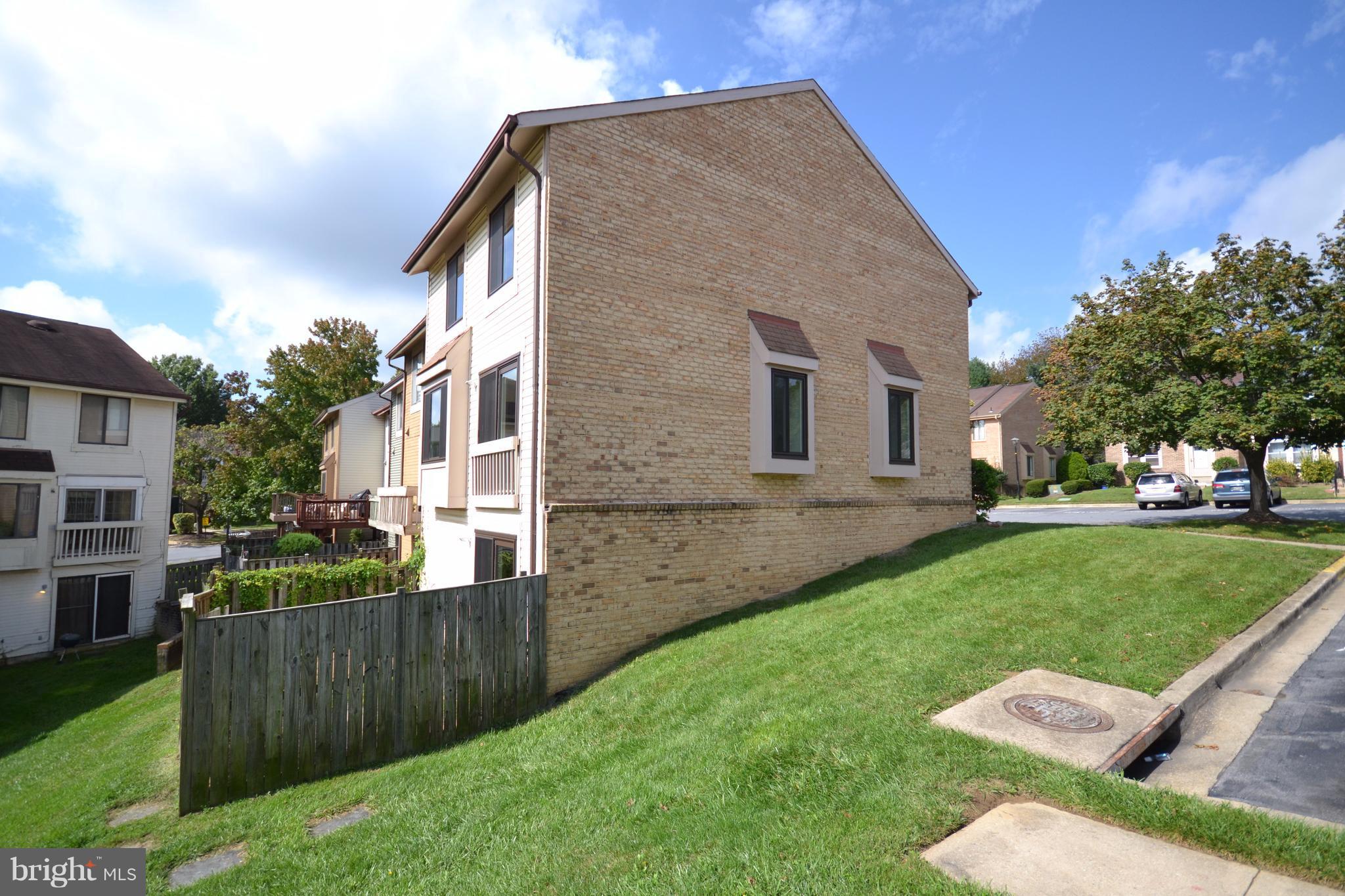 3432 Castle Way, Unit 950 Silver Spring, MD 20904 - Photo 3 of 22 Exterior (Rear)