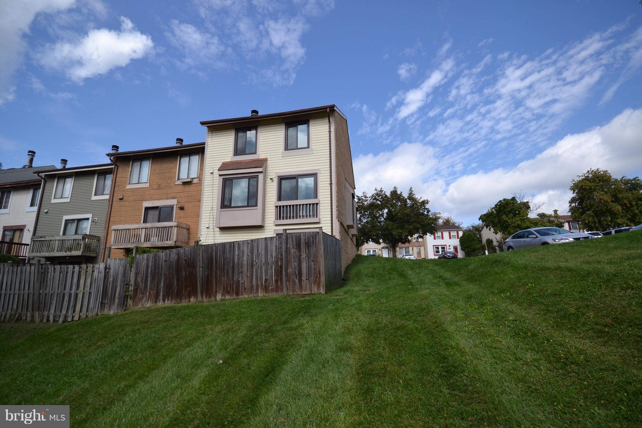 3432 Castle Way, Unit 950 Silver Spring, MD 20904 - Photo 5 of 22 Exterior (Rear)