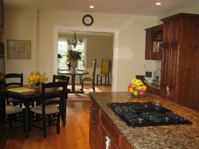 1945 Waltham Road Columbus, OH 43212 - Photo 7 of 18