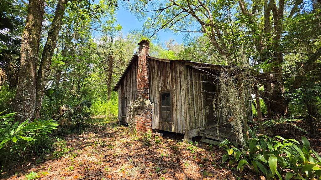 304 Northwest 5 Street Micanopy, FL 32667 - Photo 13 of 17
