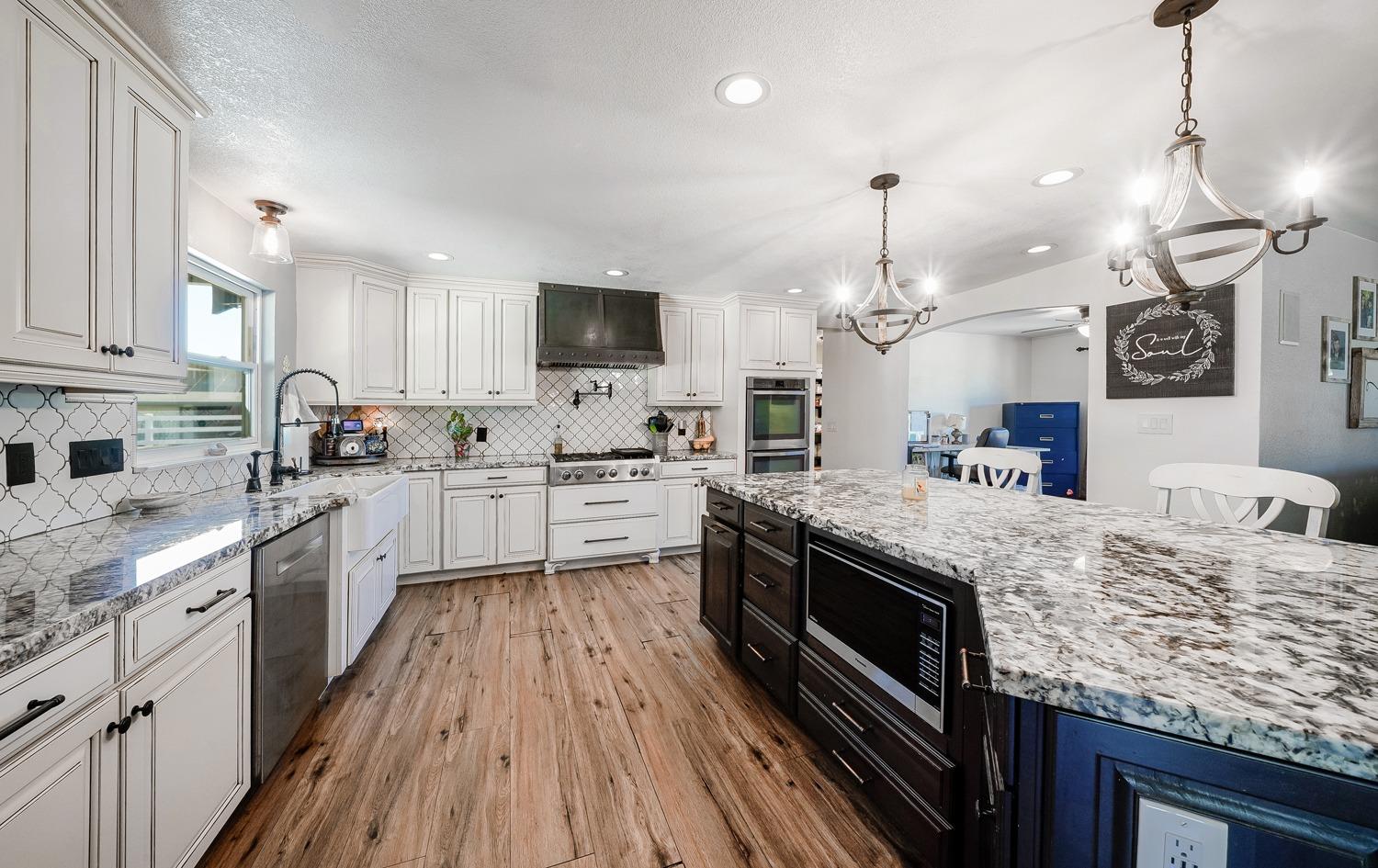 15249 Mark Road Madera, CA 93636 - Photo 2 of 55