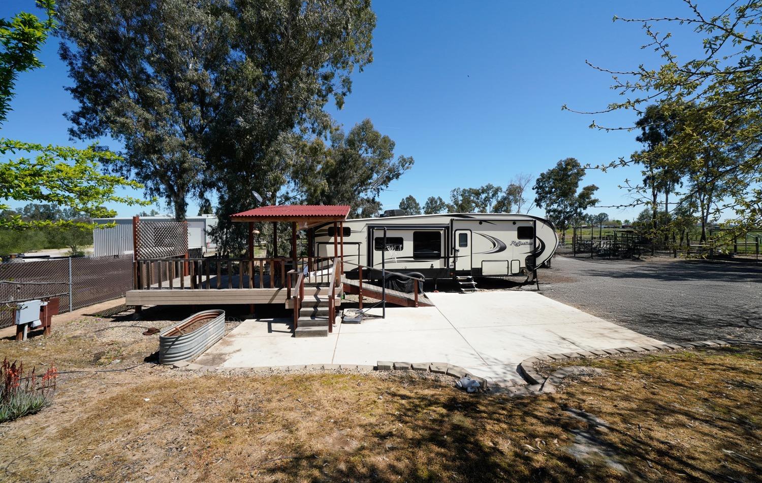 15249 Mark Road Madera, CA 93636 - Photo 40 of 55