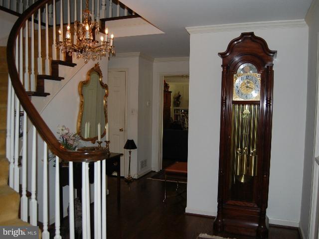 12019 Canter Lane Reston, VA 20191 - Photo 1 of 29 Interior (General)