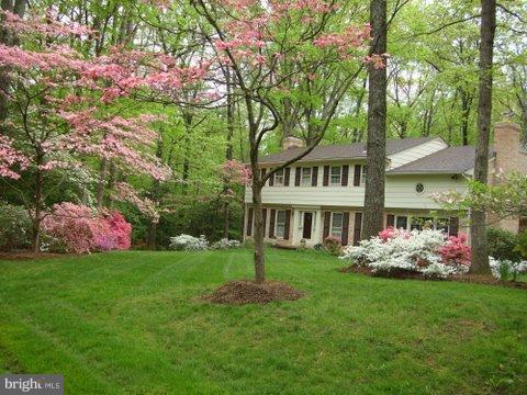 12019 Canter Lane Reston, VA 20191 - Photo 29 of 29 Exterior (Front)