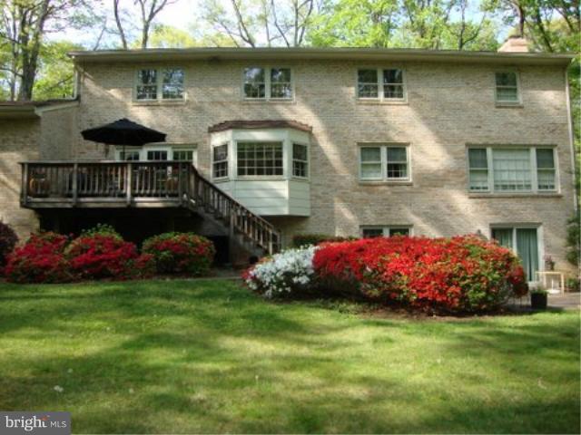 12019 Canter Lane Reston, VA 20191 - Photo 9 of 29 Exterior (Rear)
