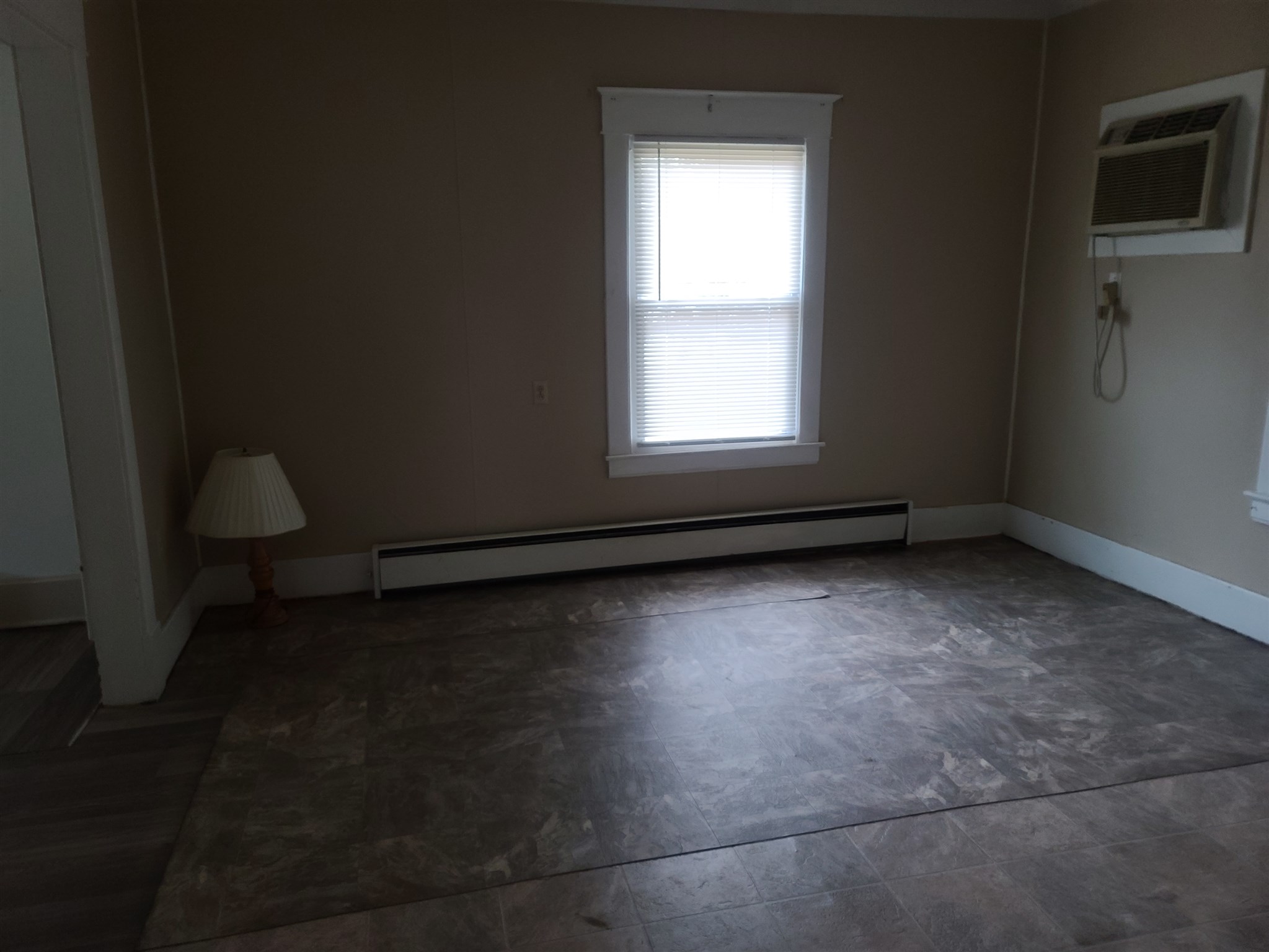 8649 Lincoln Road Benton, IL 62812 - Photo 13 of 27 Gallery Image 13