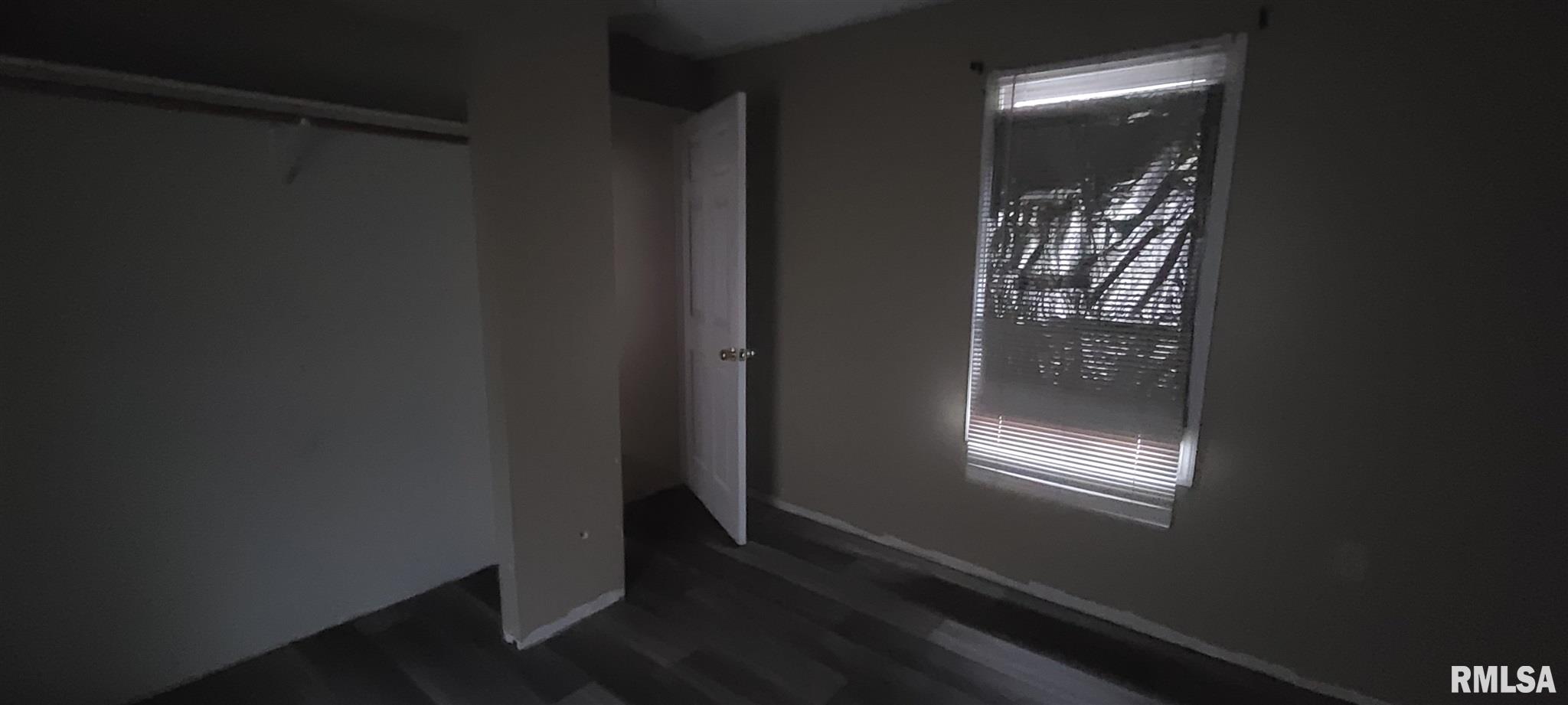 8649 Lincoln Road Benton, IL 62812 - Photo 20 of 27 Gallery Image 20