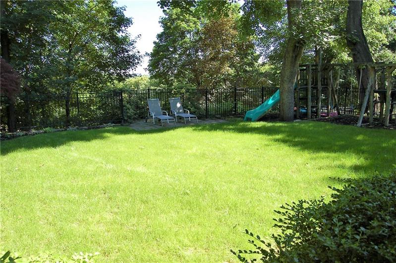 5507 Dunmoyle Street Pittsburgh, PA 15217 - Photo 24 of 25
