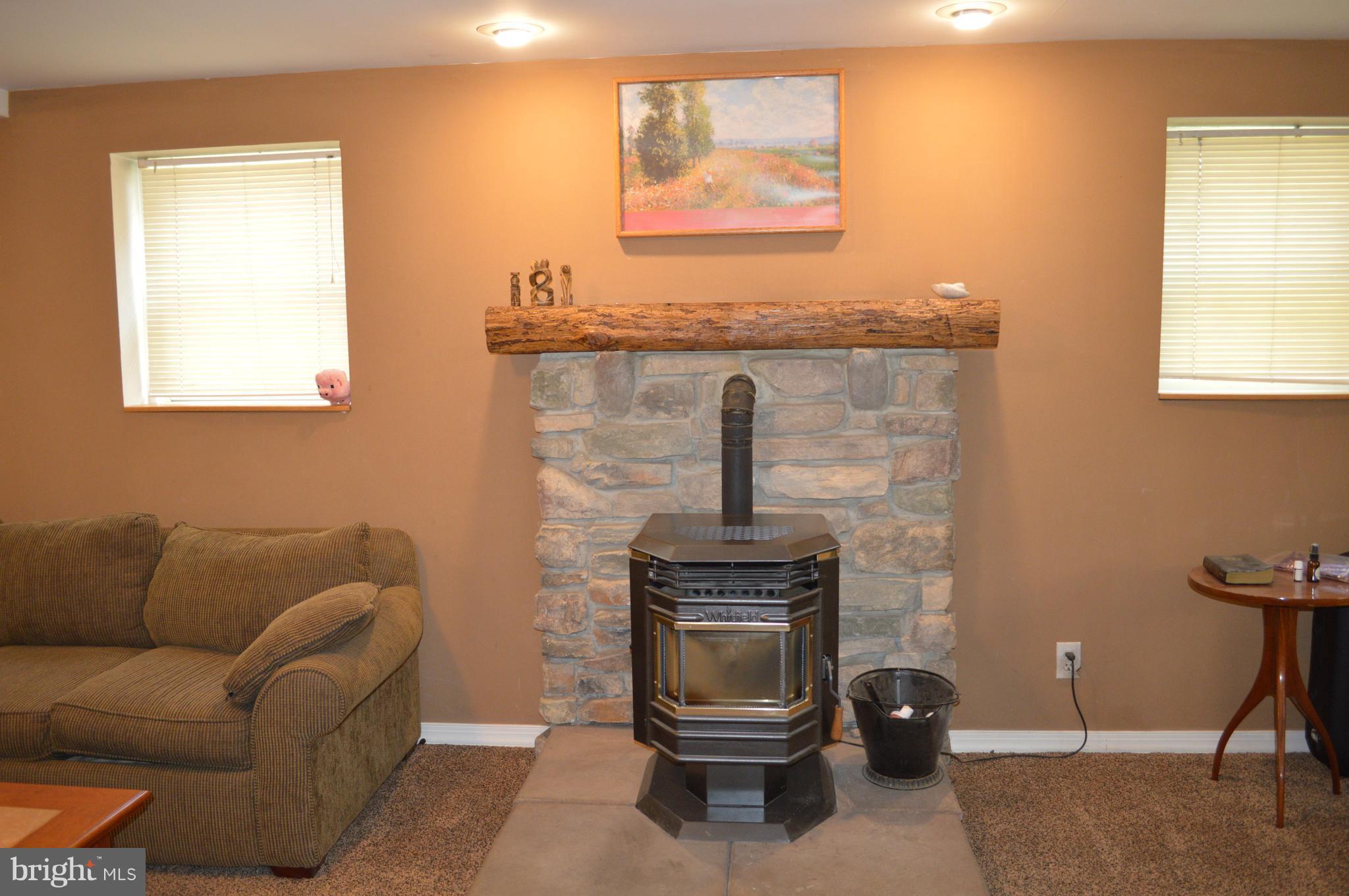 108 White Hall Road Elkton, MD 21921 - Photo 18 of 26 Family Room