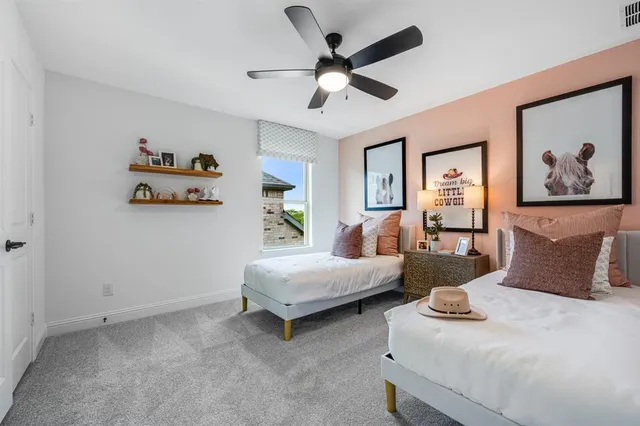 a view of entryway and workspace