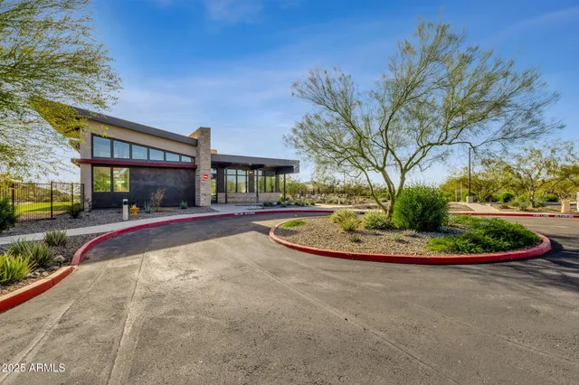 $3,200 | 5823 East Rose Garden Lane, Phoenix, AZ 85054