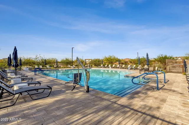 $3,200 | 5823 East Rose Garden Lane, Phoenix, AZ 85054