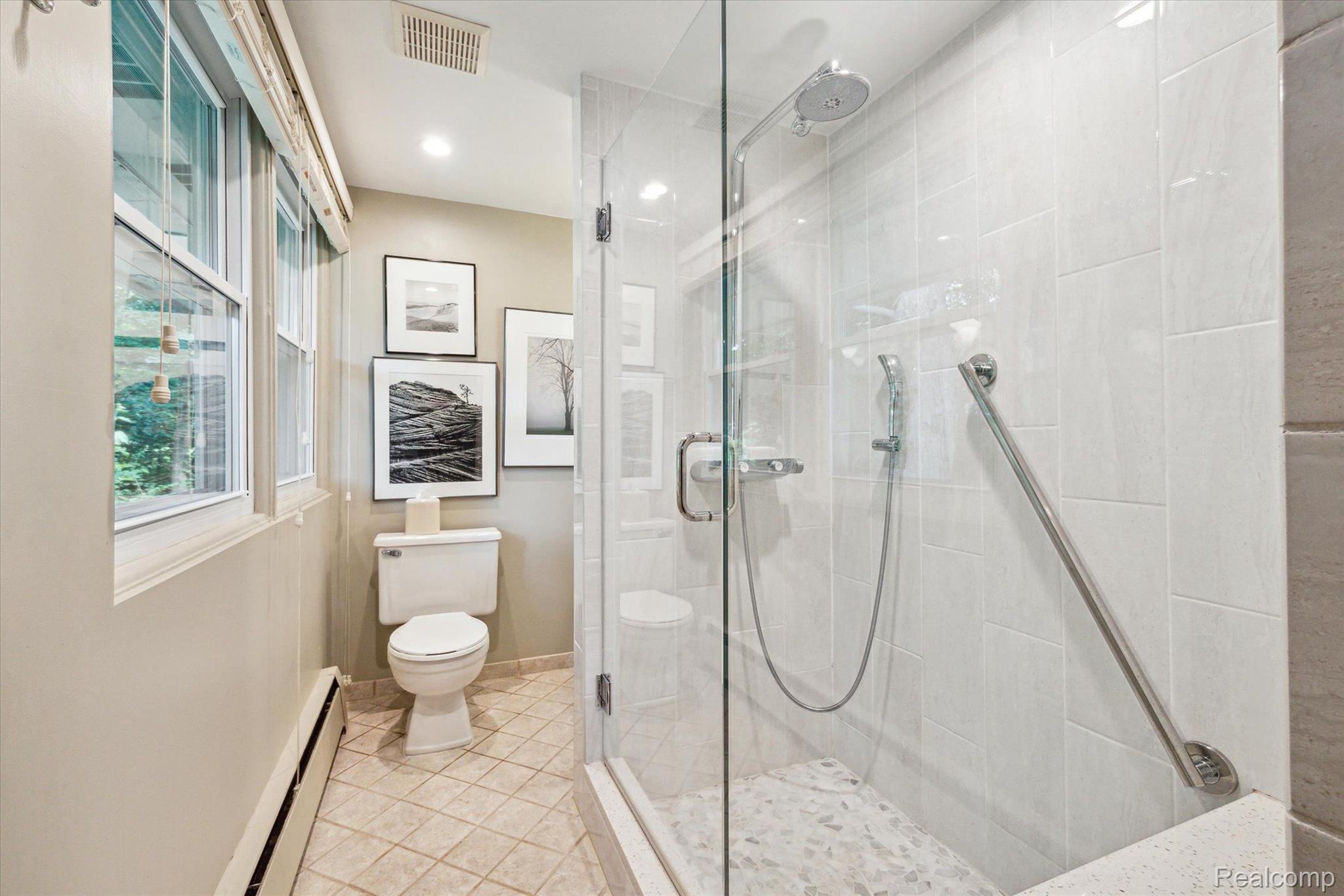 29505 Sugar Spring Road Farmington, MI 48334 - Photo 25 of 47 Gallery Image 25