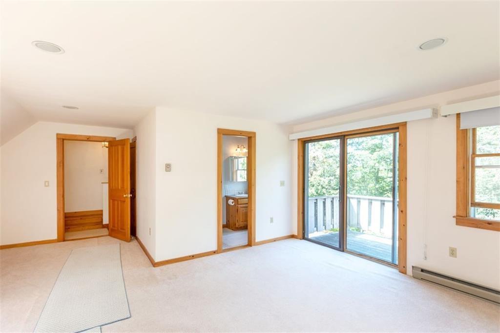28 Lakeview Road West Boothbay Harbor, ME 04575 - Photo 23 of 34 Bedroom over garage with landing off...