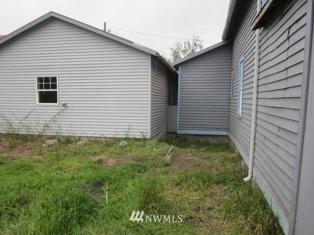 387 East Little Island Road Cathlamet, WA 98612 - Photo 14 of 19 Gallery Image 14