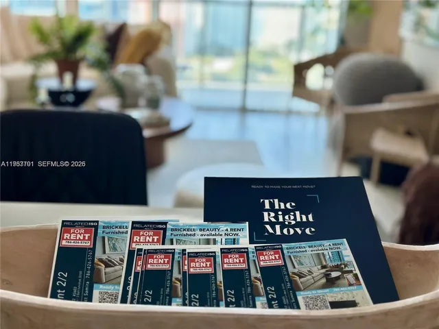 a view of an outdoor space