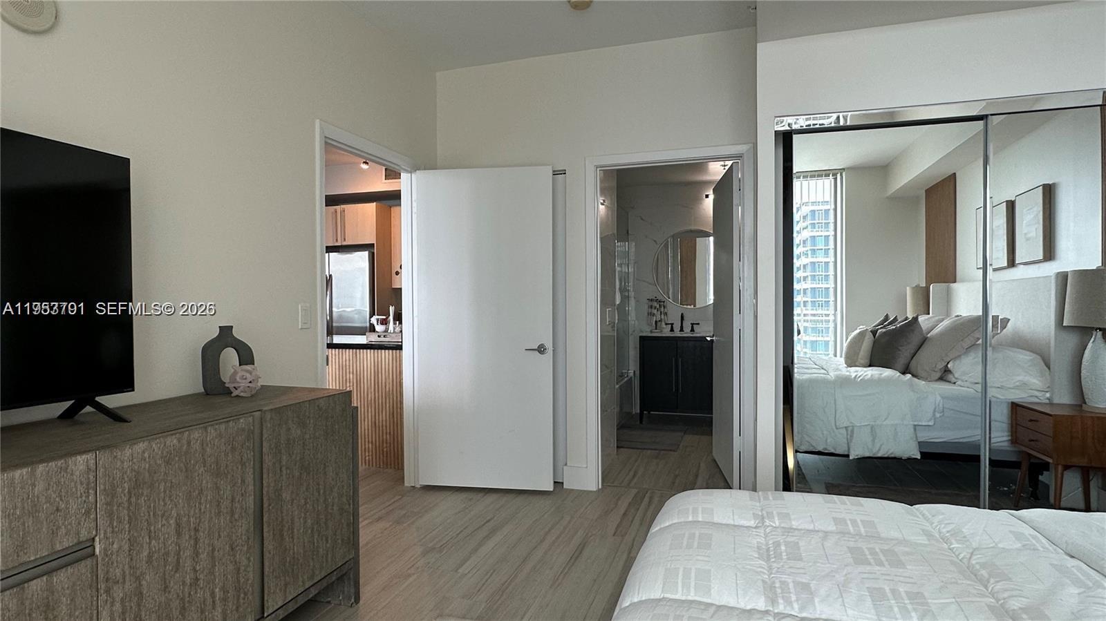 79 Southwest 12th Street, Unit 3603S Miami, FL 33130 - Photo 23 of 35